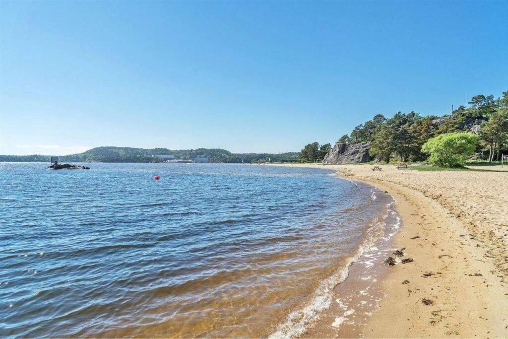 Nybygd Feriebolig Rett Ved Strand Til Leie! Kristiansand Exterior foto
